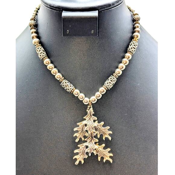 Vintage Silver Tone Bali Bead Layered Leaf Pendant Necklace W/ Hook Clasp - Picture 1 of 6